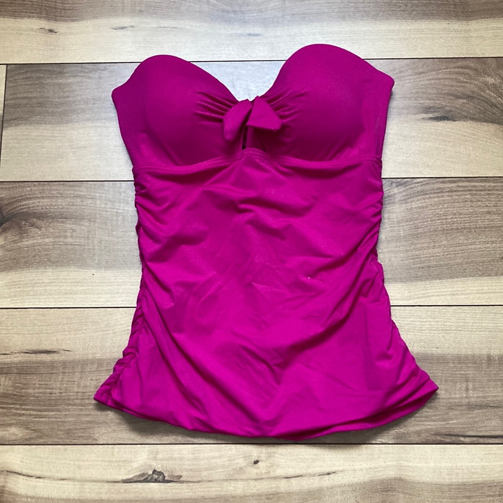 Tommy Bahama fuchsia strapless top. Size S